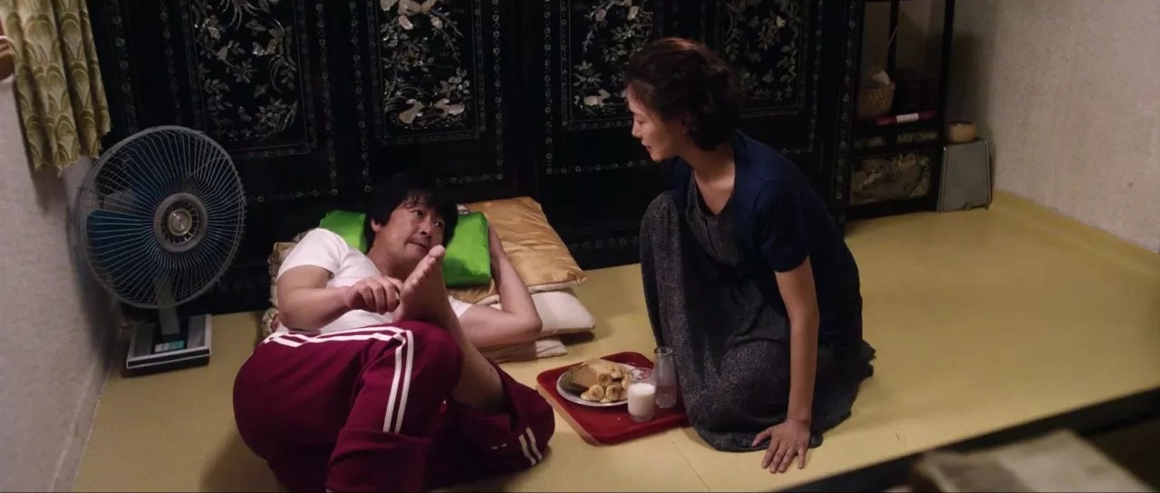 Фото - : 1280x544 / 155 Кб