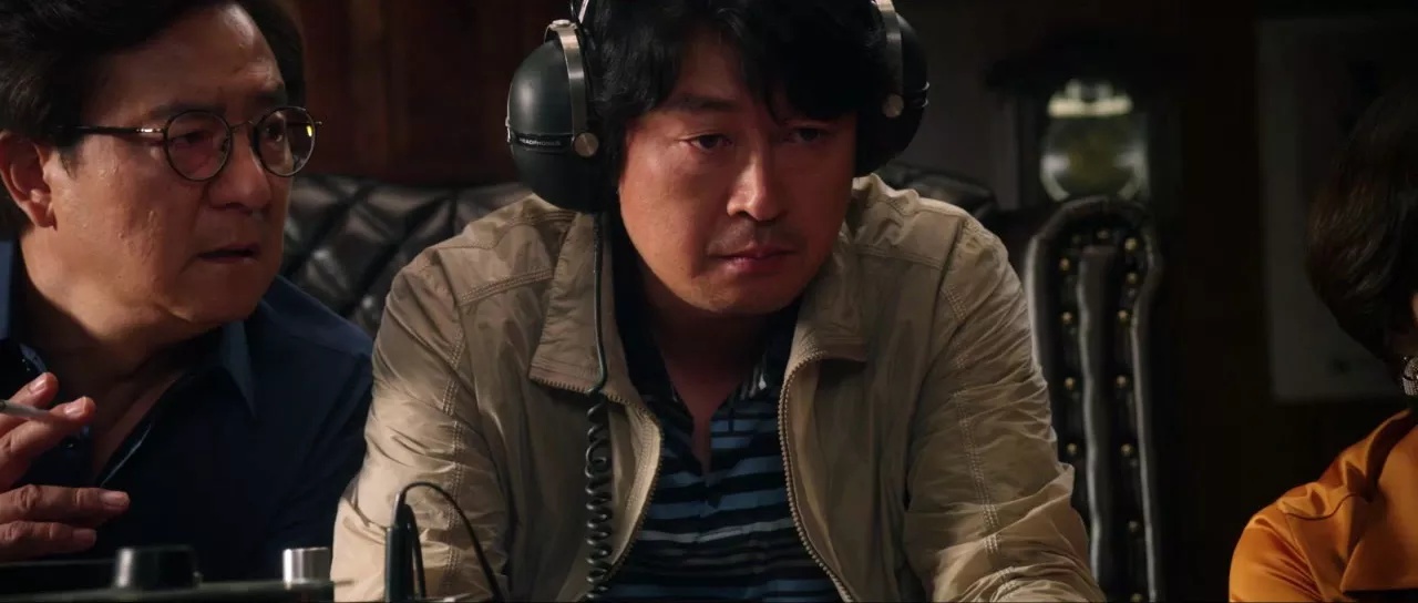 Фото - : 1280x544 / 136 Кб