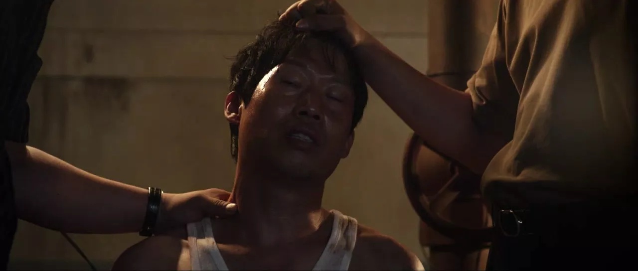 Фото - : 1280x544 / 86 Кб