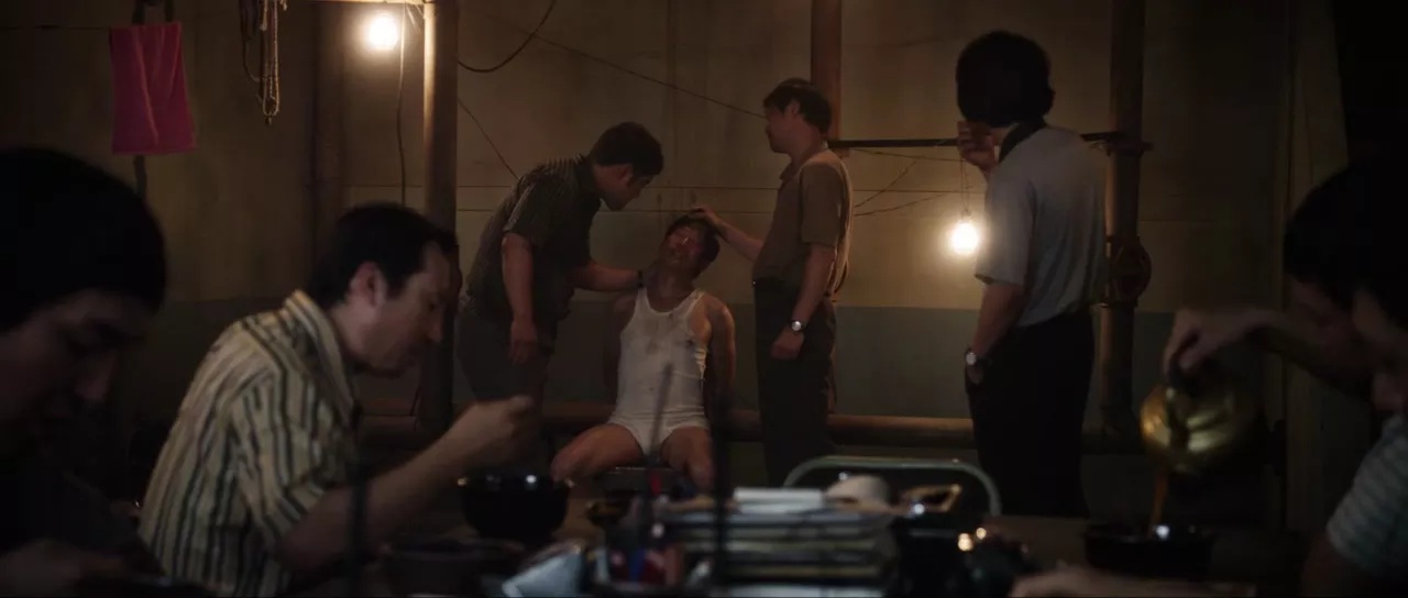 Фото - : 1280x544 / 98 Кб