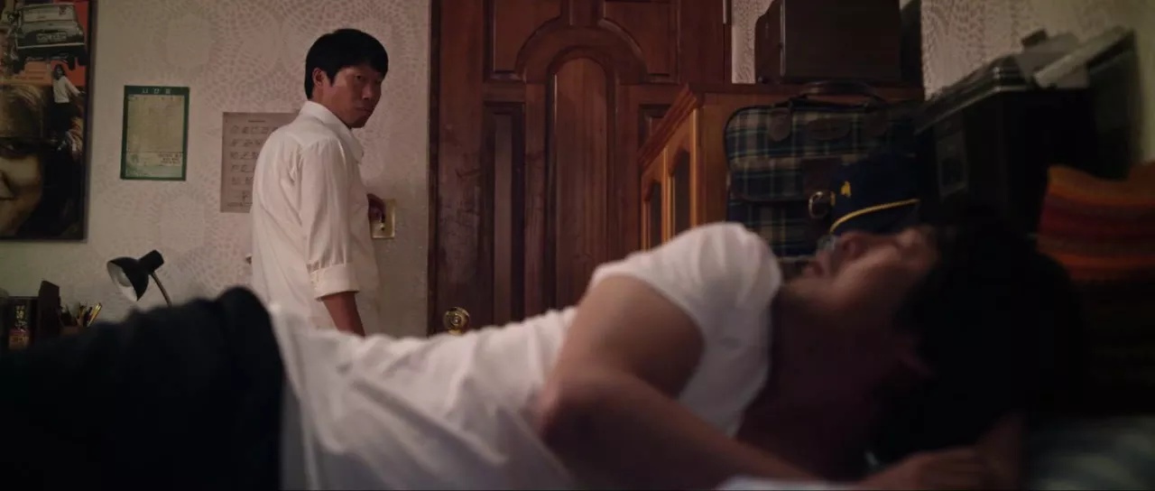 Фото - : 1280x544 / 109 Кб