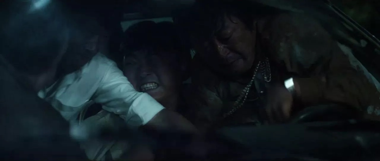 Фото - : 1280x544 / 75 Кб