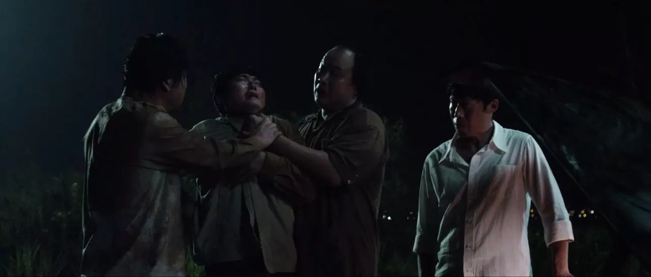 Фото - : 1280x544 / 86 Кб