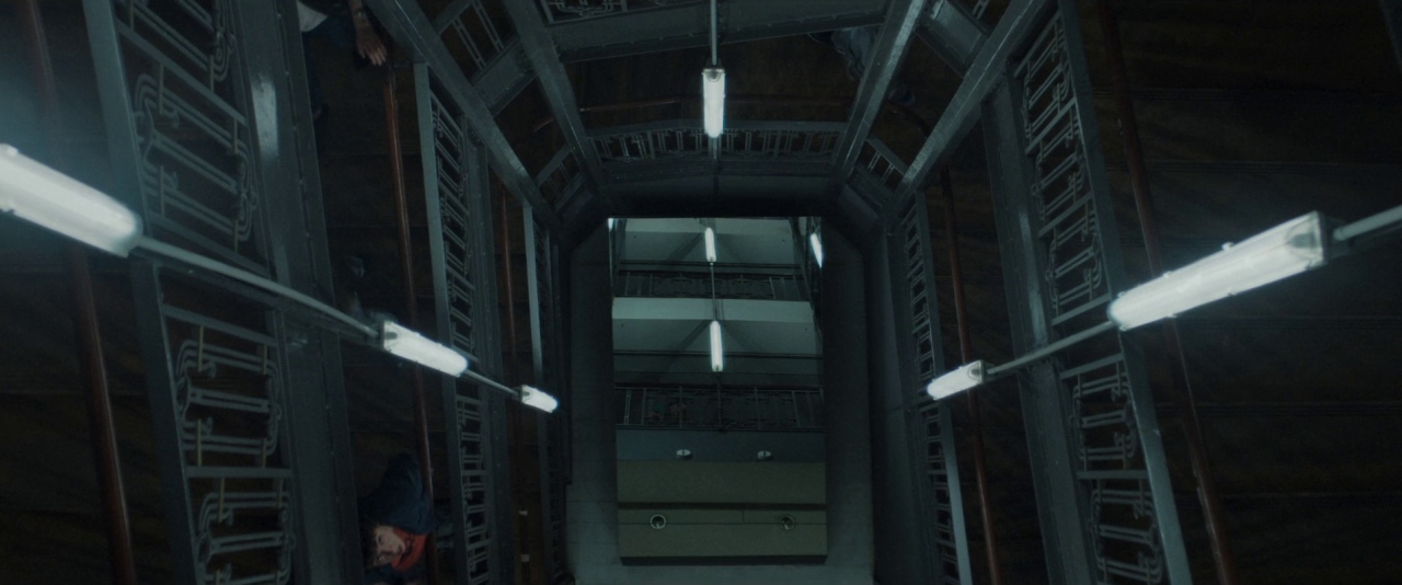 Фото - : 1280x534 / 190 Кб