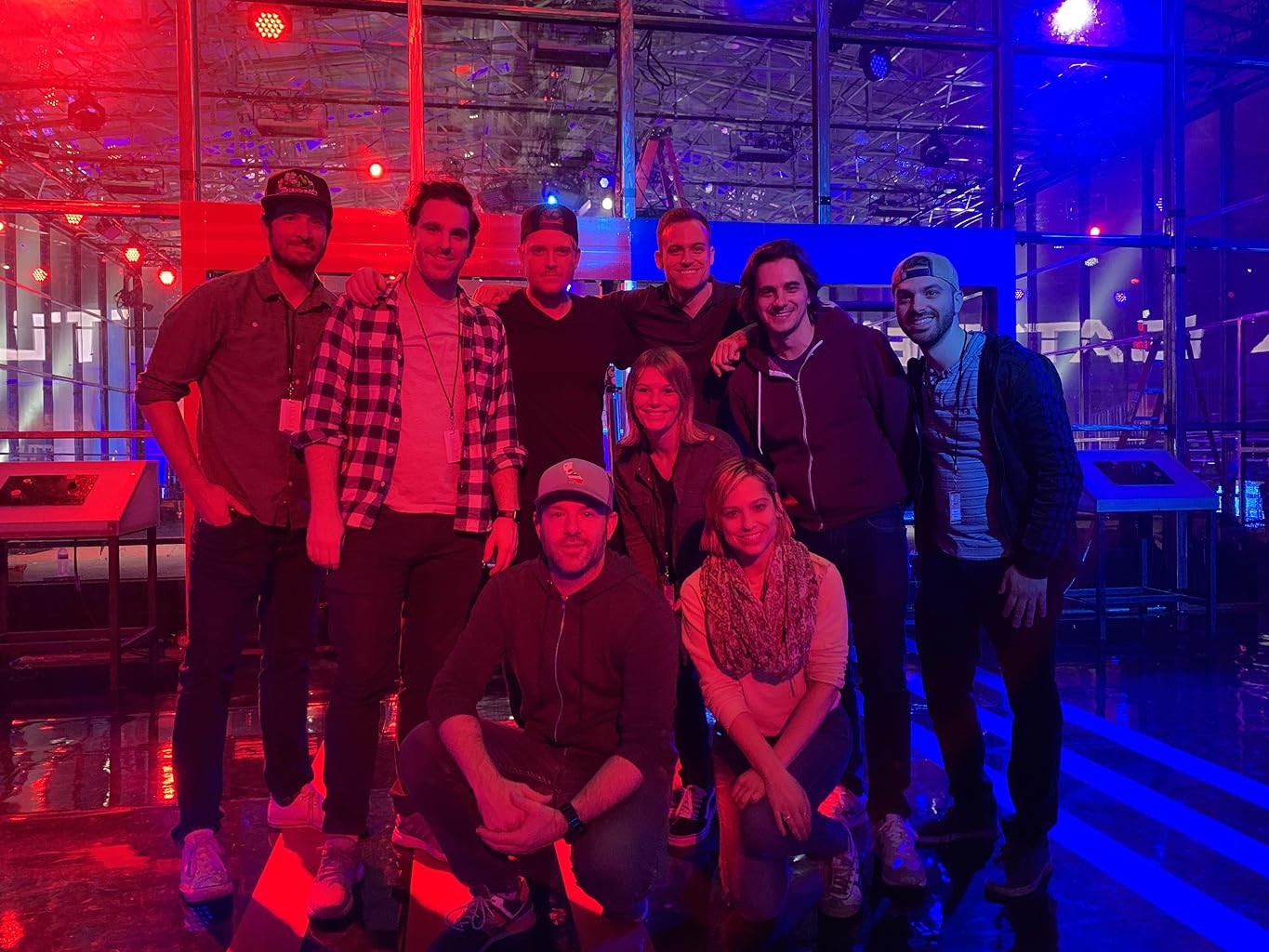 Фото - : 1365x1024 / 194 Кб