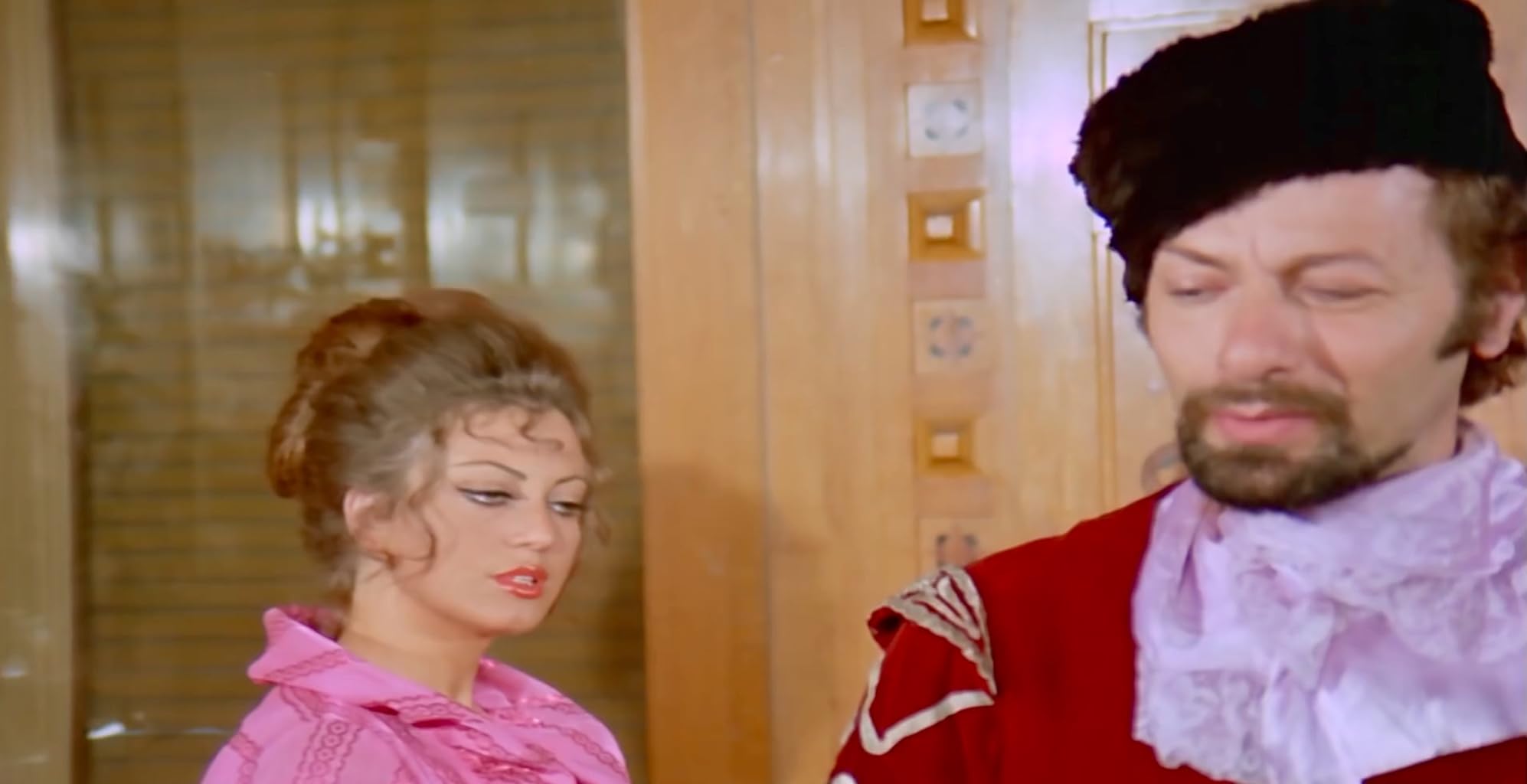 Фото - : 1994x1024 / 94 Кб