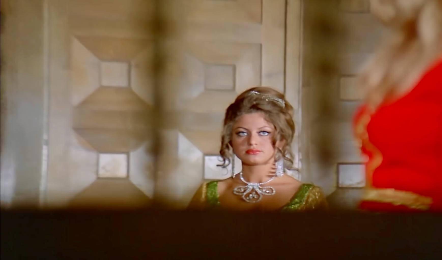 Фото - : 1737x1024 / 66 Кб