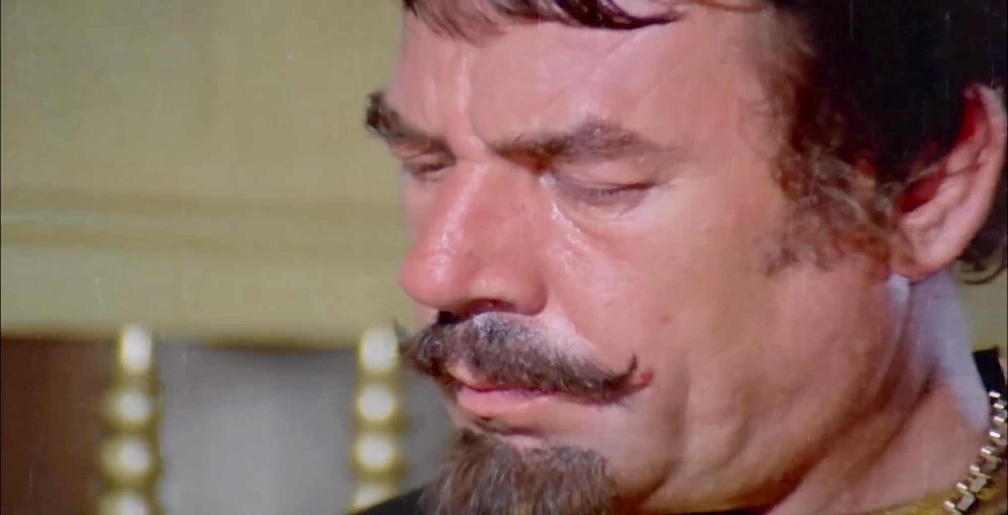 Фото - : 2001x1024 / 81 Кб