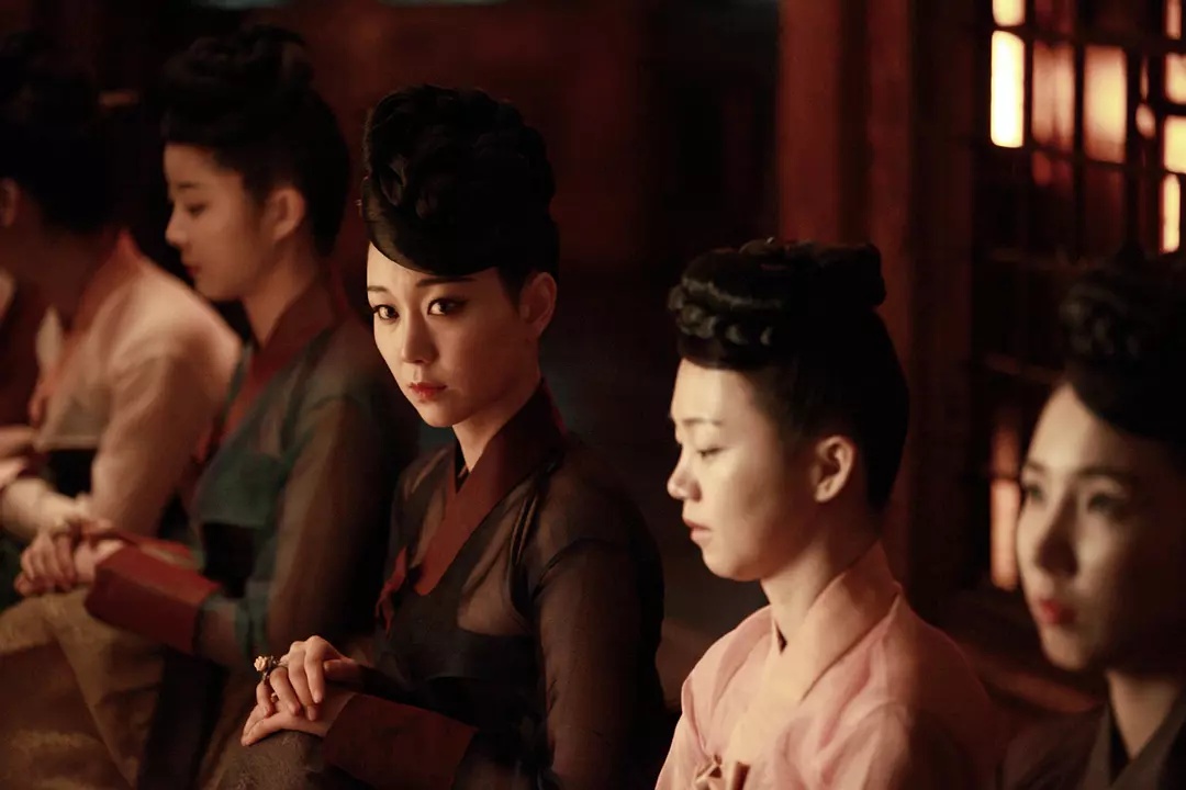 Фото - : 1080x720 / 130 Кб