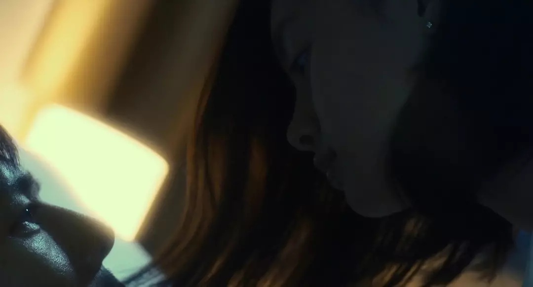 Фото - : 1080x582 / 60 Кб