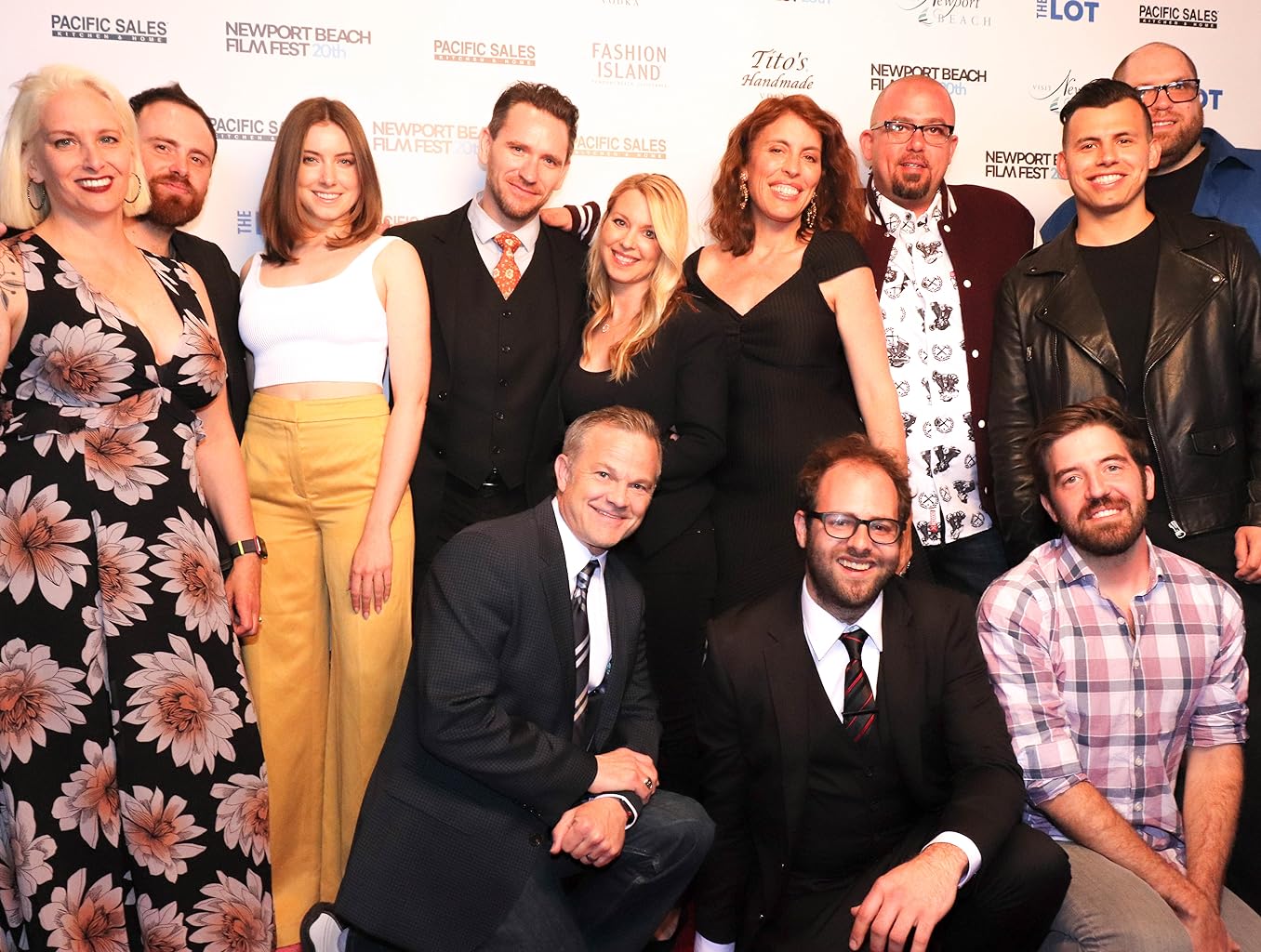 Фото - : 1356x1024 / 208 Кб