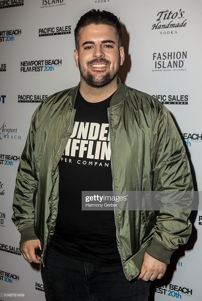 Фото - : 688x1024 / 98 Кб