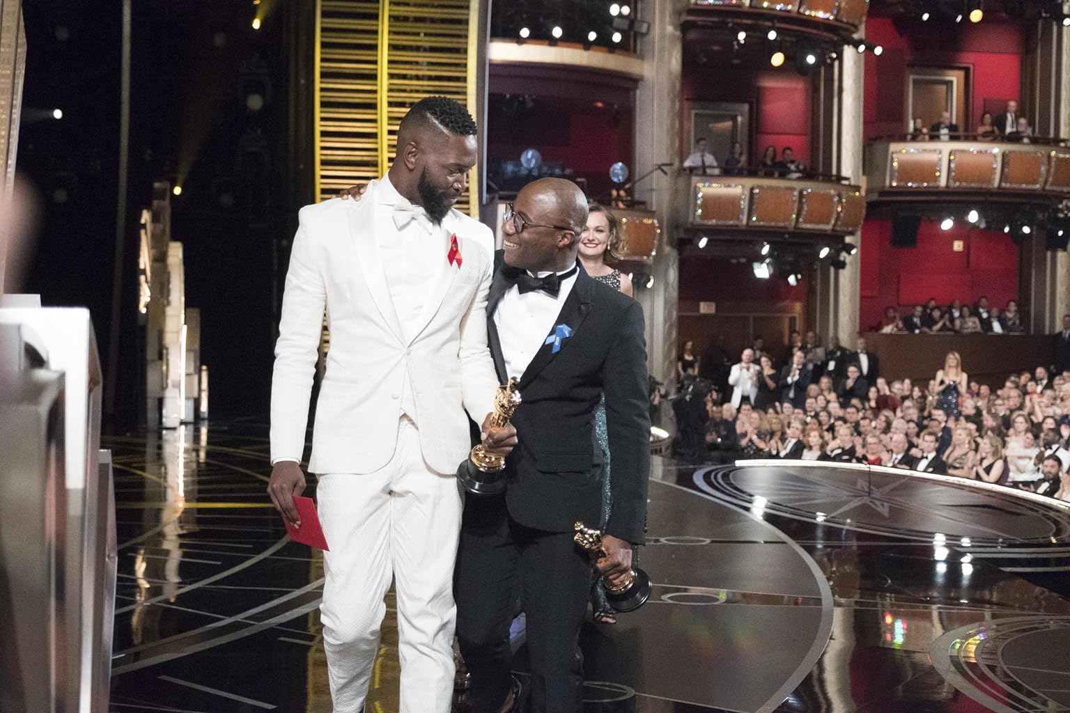 Фото - Лунный свет: 1536x1024 / 185 Кб