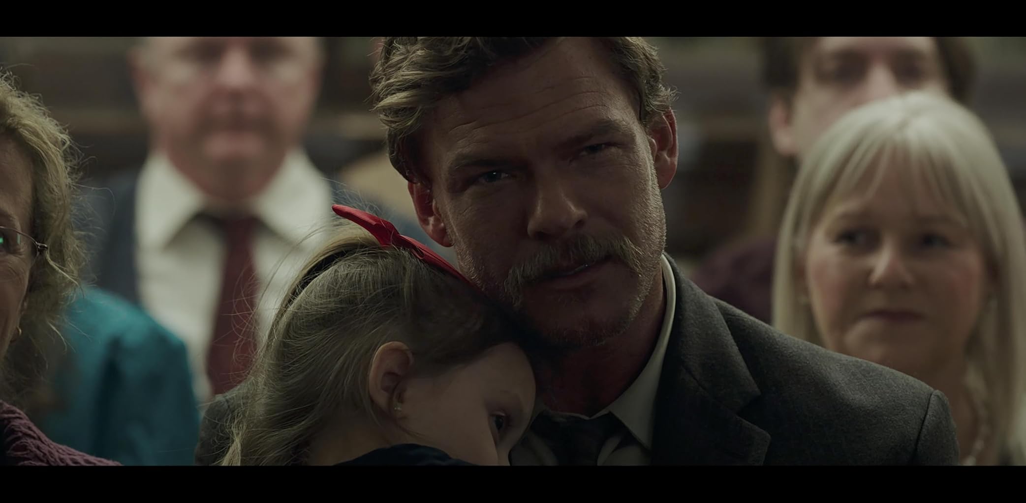 Фото - Обыкновенные ангелы: 2085x1024 / 108 Кб