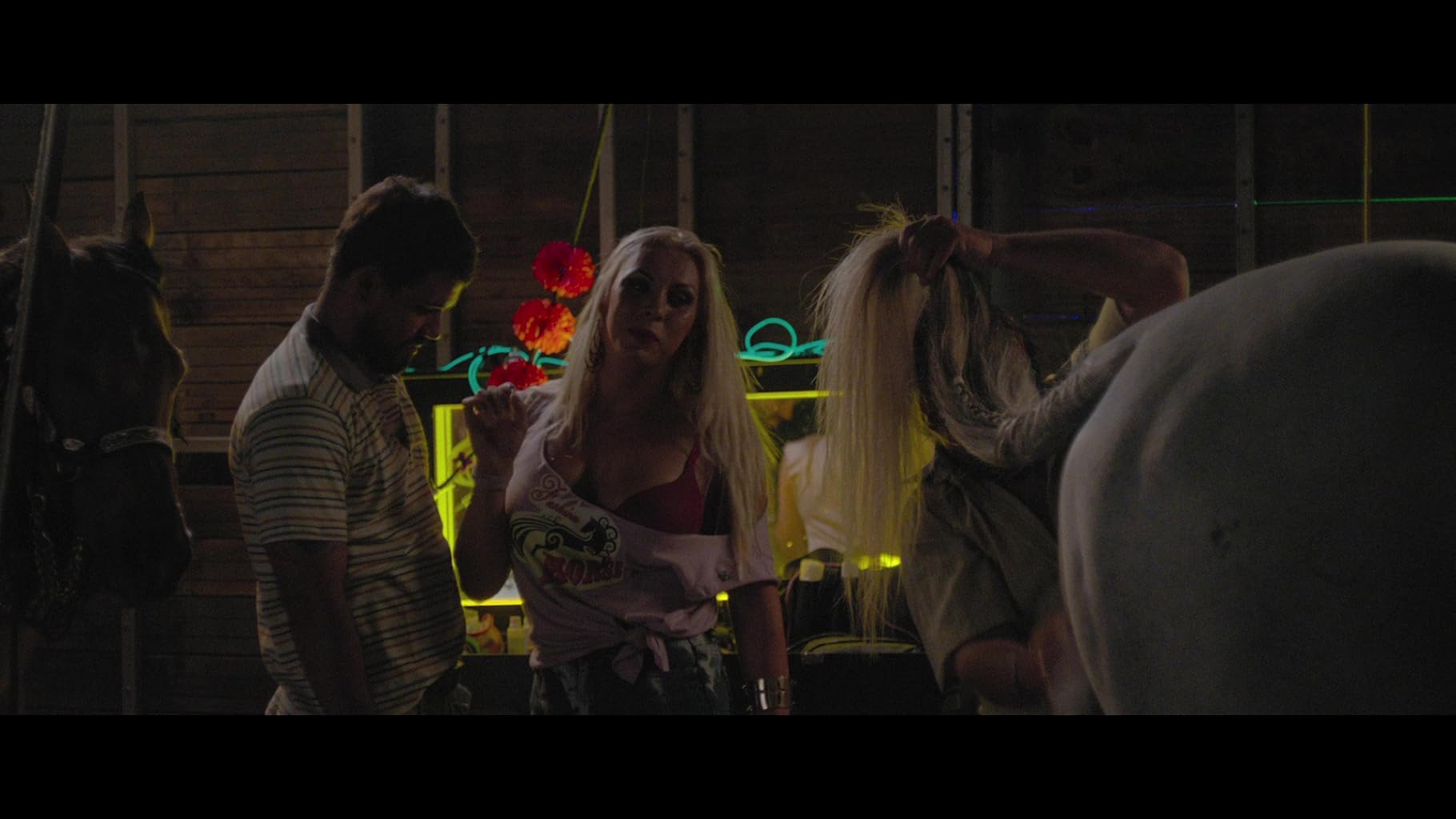 Фото - : 1820x1024 / 95 Кб