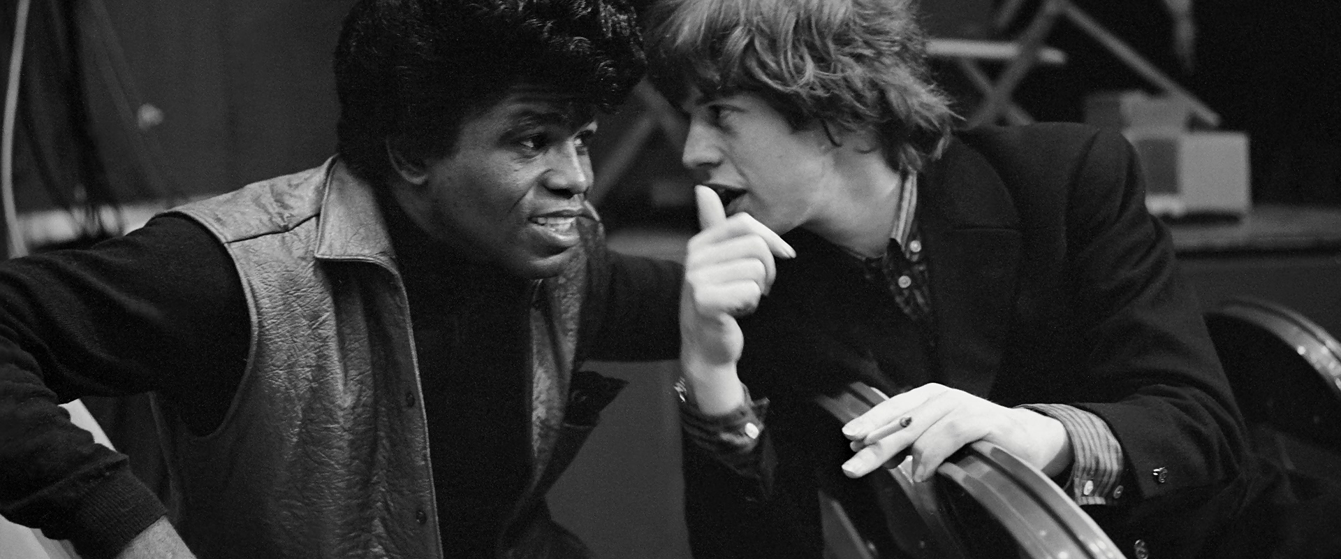 Фото - : 1920x800 / 512 Кб