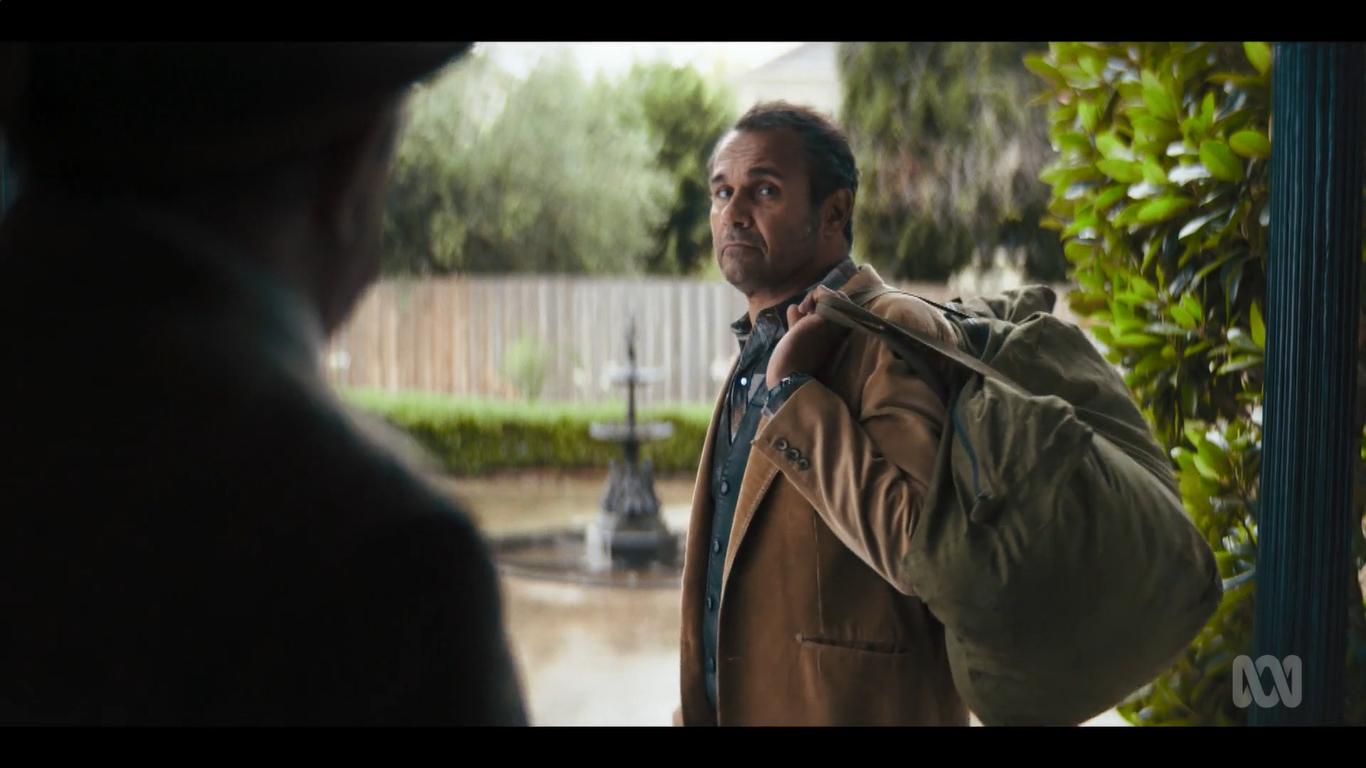 Фото - : 1366x768 / 75 Кб