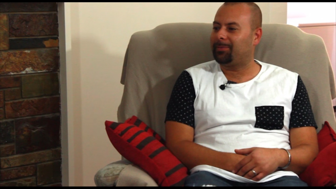 Фото - : 1366x768 / 163 Кб