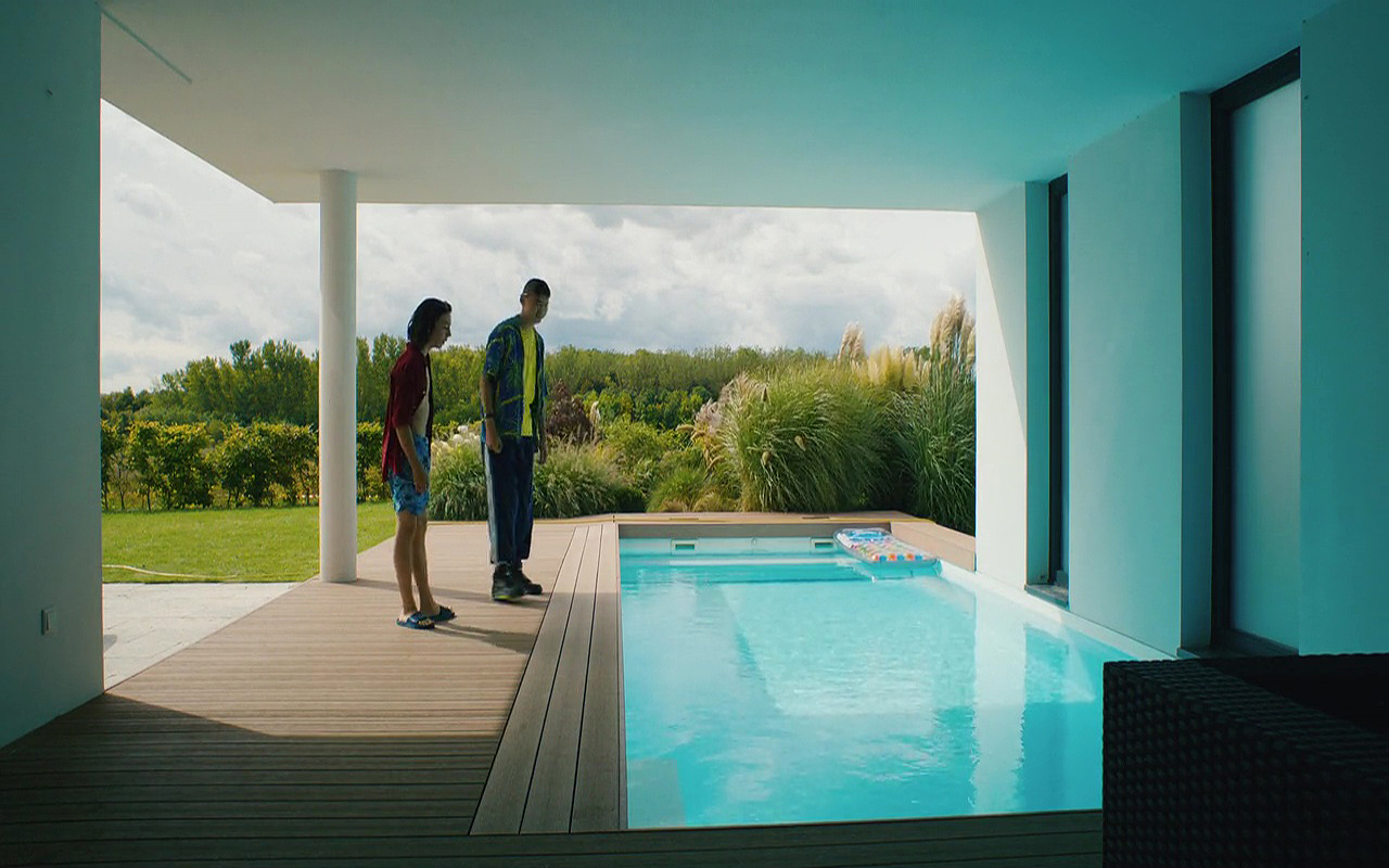 Фото - : 1280x800 / 671 Кб