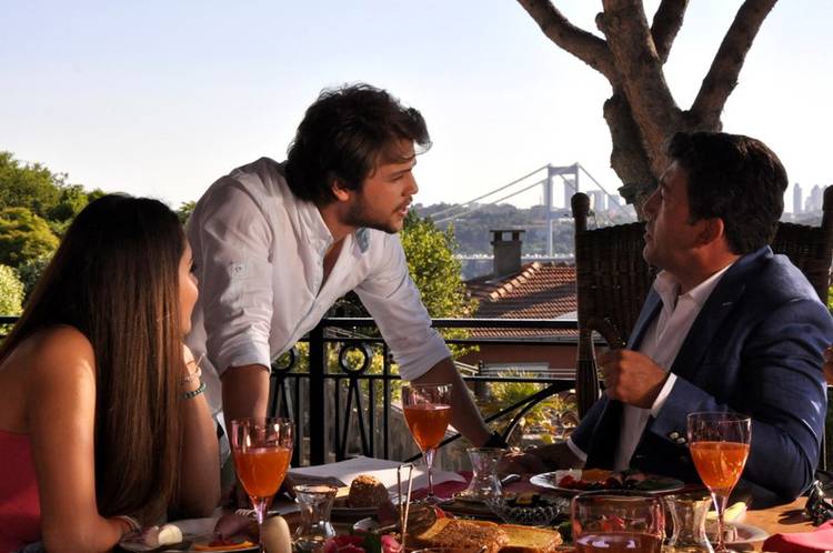 Фото - : 750x498 / 54 Кб