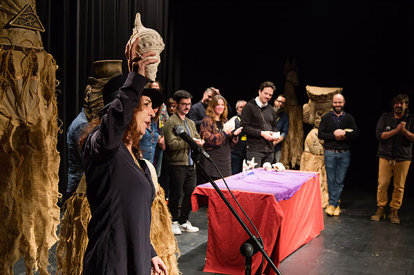 Фото - : 599x399 / 65 Кб