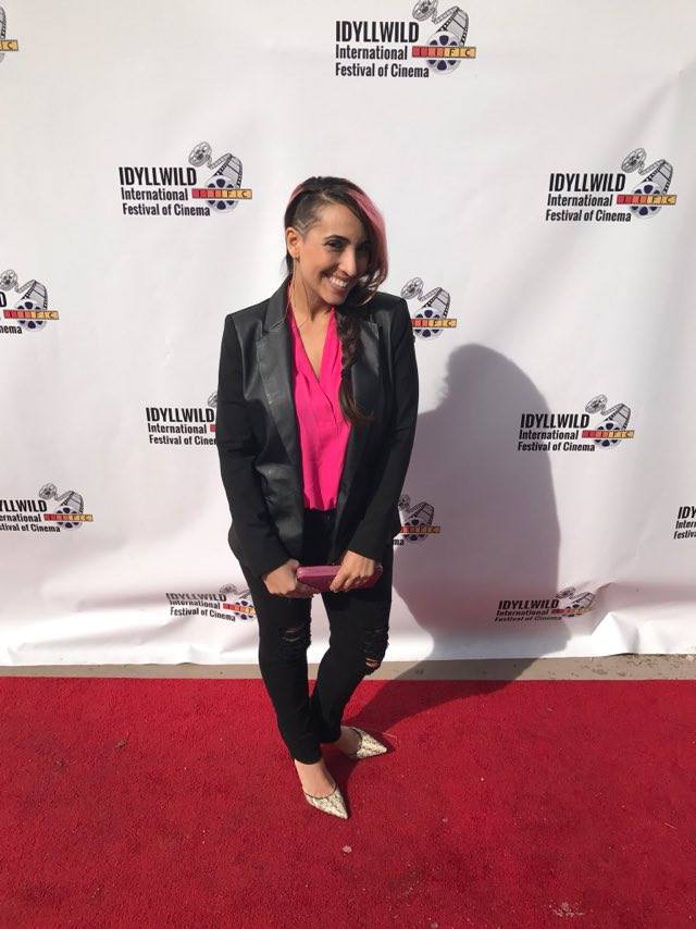 Фото - : 640x854 / 58 Кб