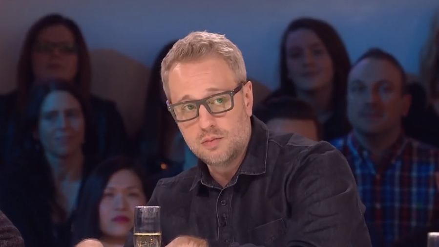 Фото - : 899x505 / 167 Кб