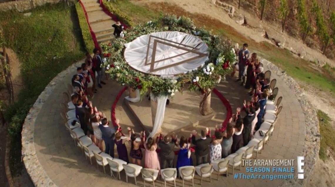 Фото - : 1140x635 / 101 Кб