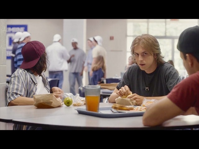 Фото - : 640x480 / 53 Кб