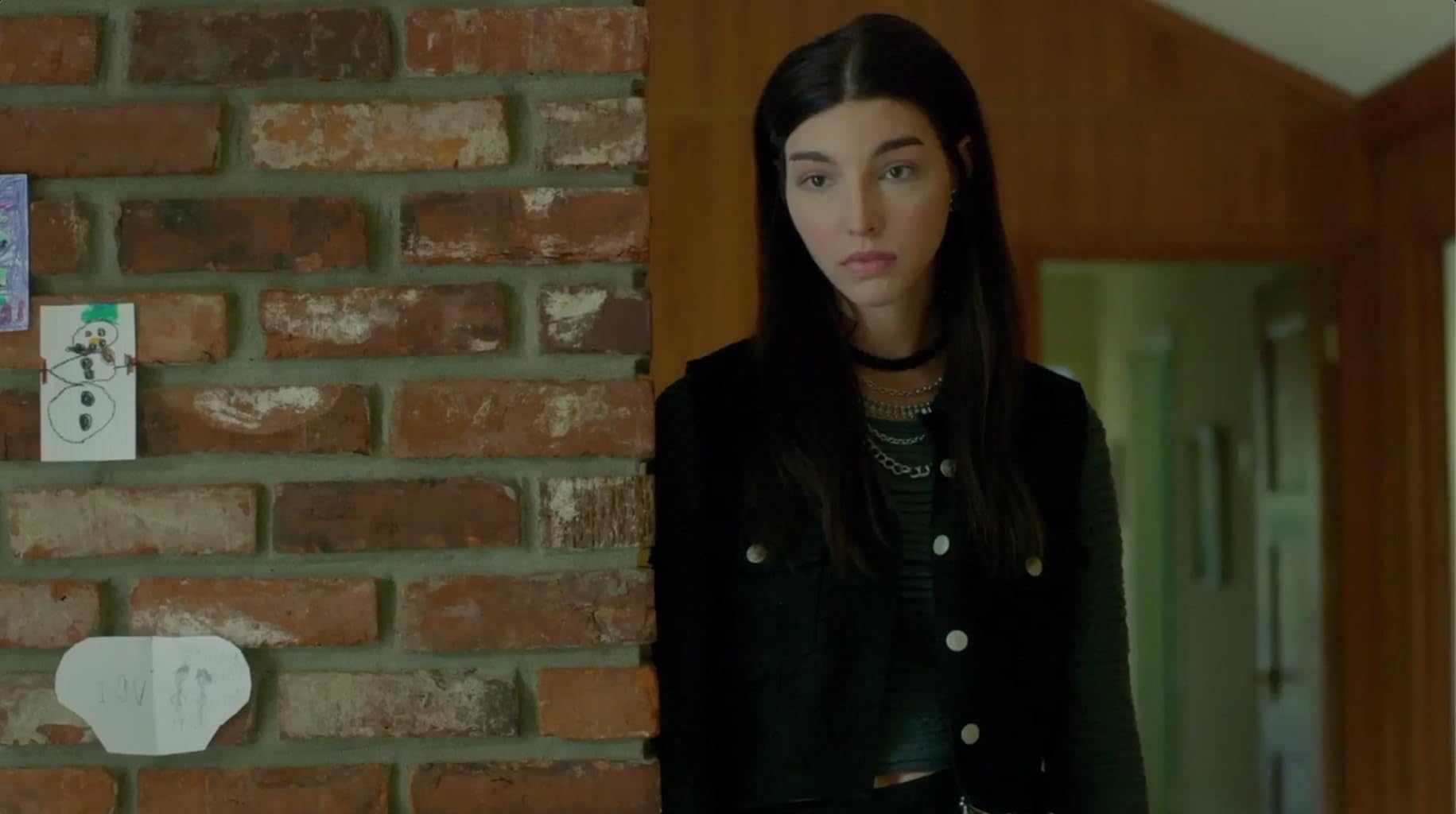 Фото - : 1831x1024 / 92 Кб