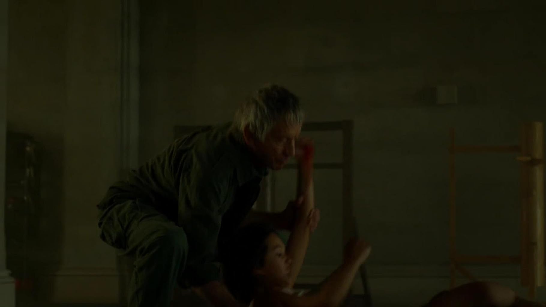 Фото - : 1820x1024 / 41 Кб