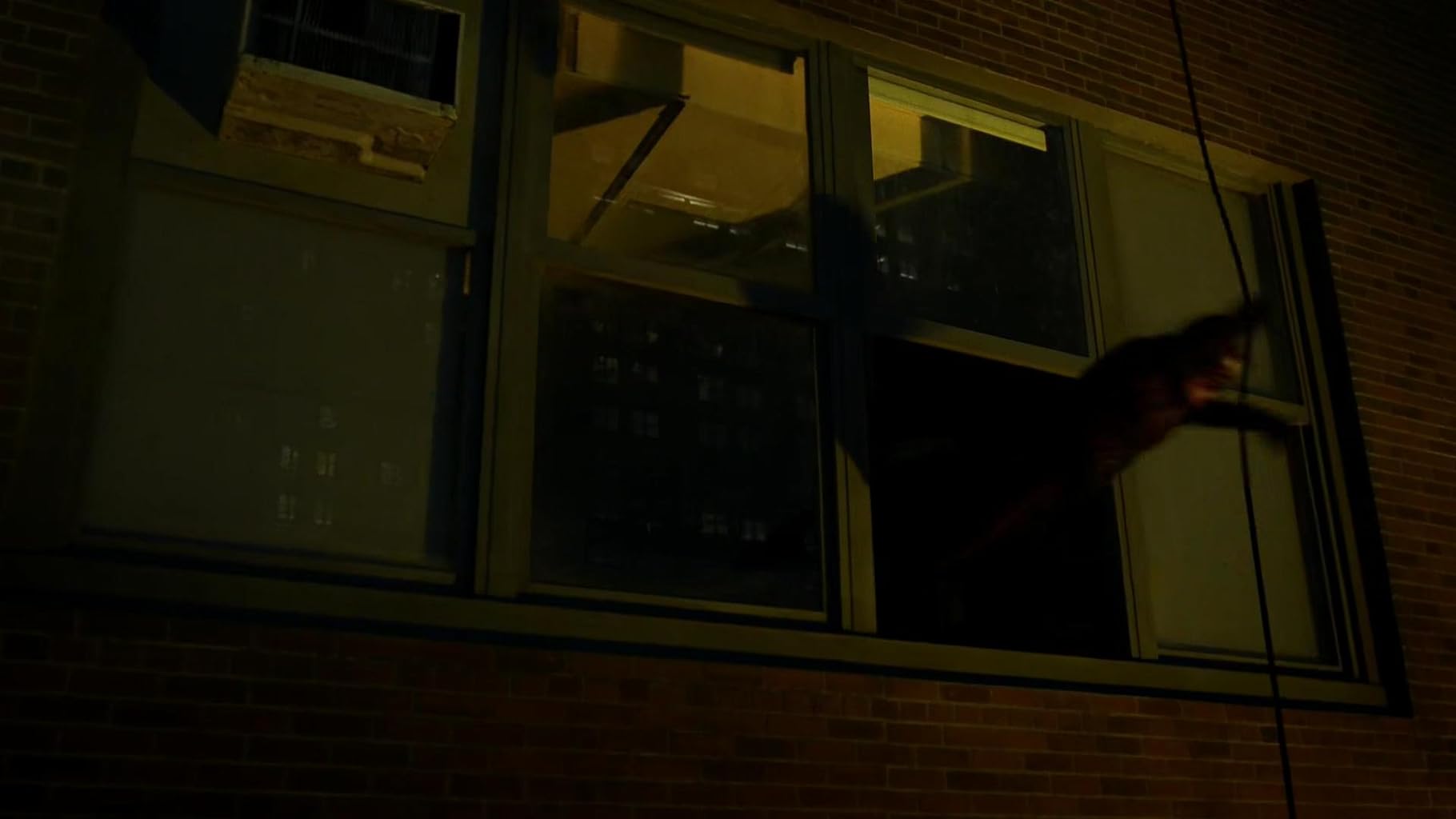 Фото - : 1820x1024 / 71 Кб