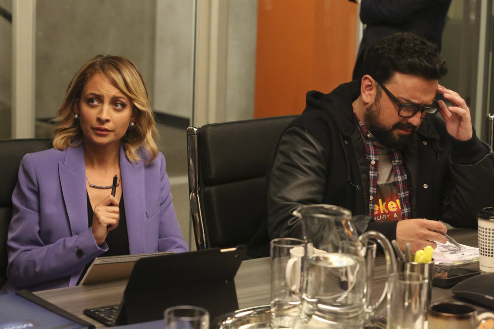 Фото - : 1000x667 / 116 Кб