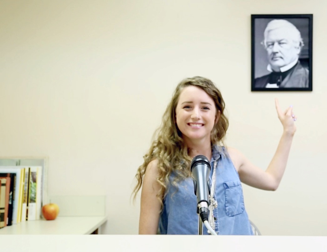 Фото - : 1045x807 / 91 Кб