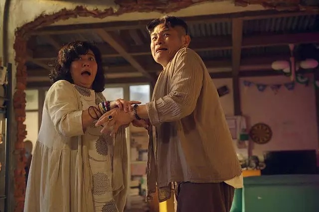 Фото - : 640x426 / 79 Кб