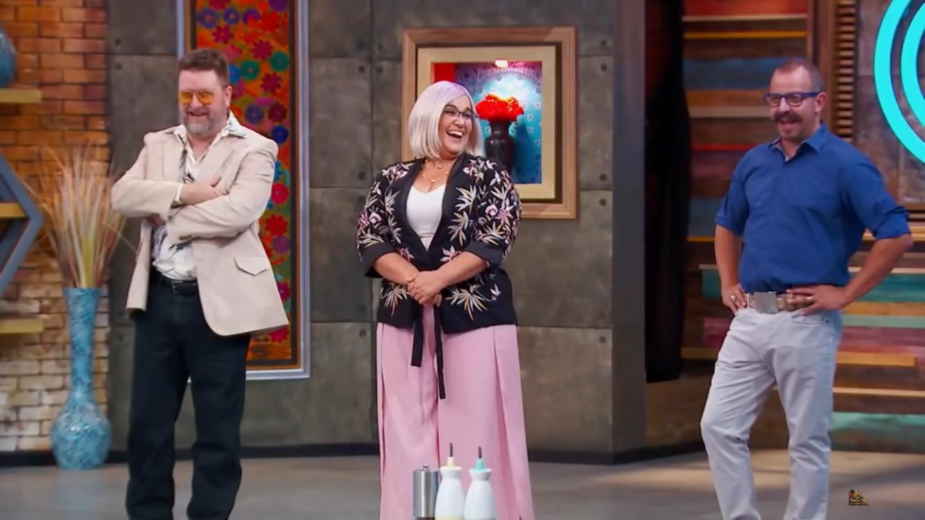 Фото - : 1334x750 / 92 Кб