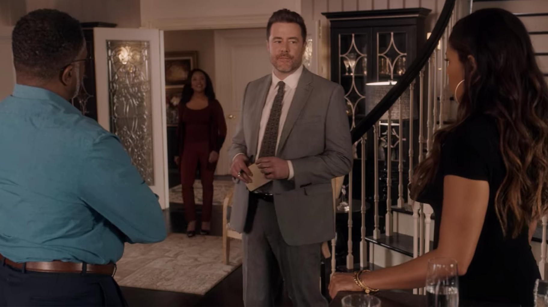 Фото - : 1823x1024 / 106 Кб