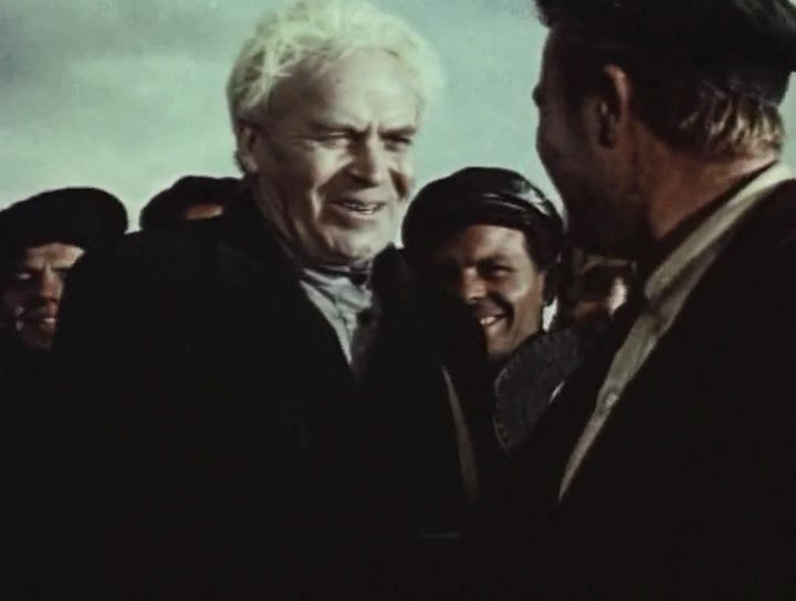 Фото - : 720x544 / 74 Кб