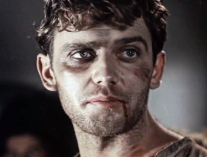 Фото - : 720x544 / 132 Кб