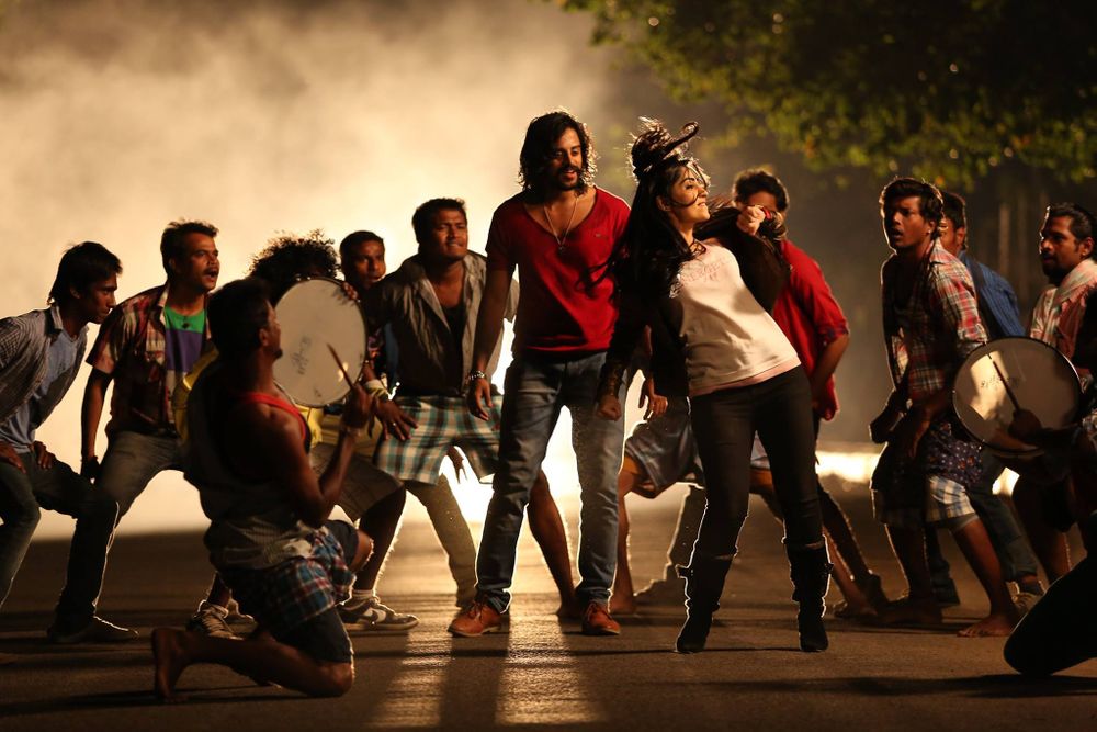 Фото - : 1000x667 / 96 Кб