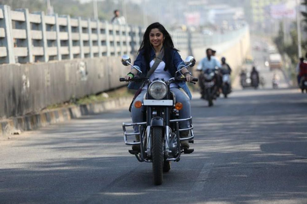 Фото - : 1000x666 / 78 Кб