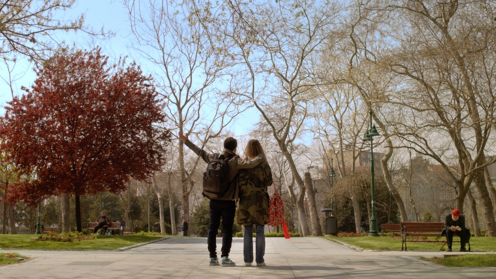 Фото - : 1600x900 / 441 Кб