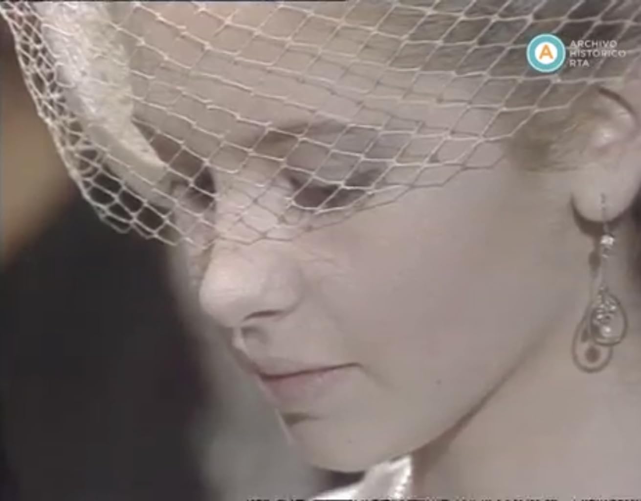 Фото - : 1311x1024 / 56 Кб