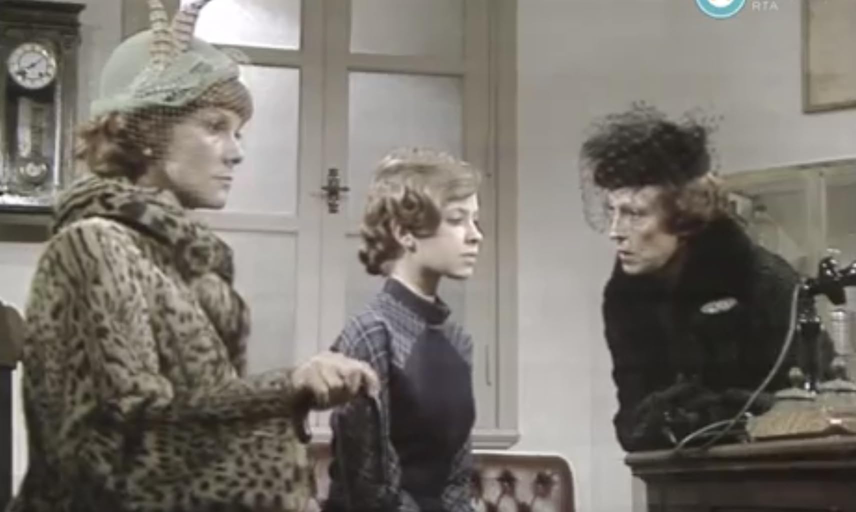 Фото - : 1712x1024 / 86 Кб