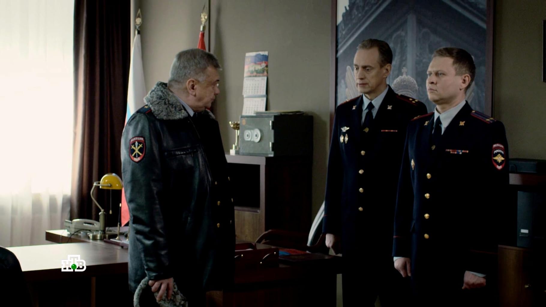 Фото - : 1820x1024 / 92 Кб