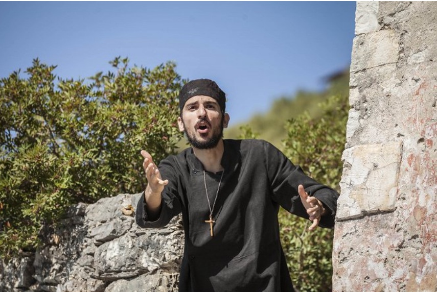 Фото - : 855x572 / 180 Кб