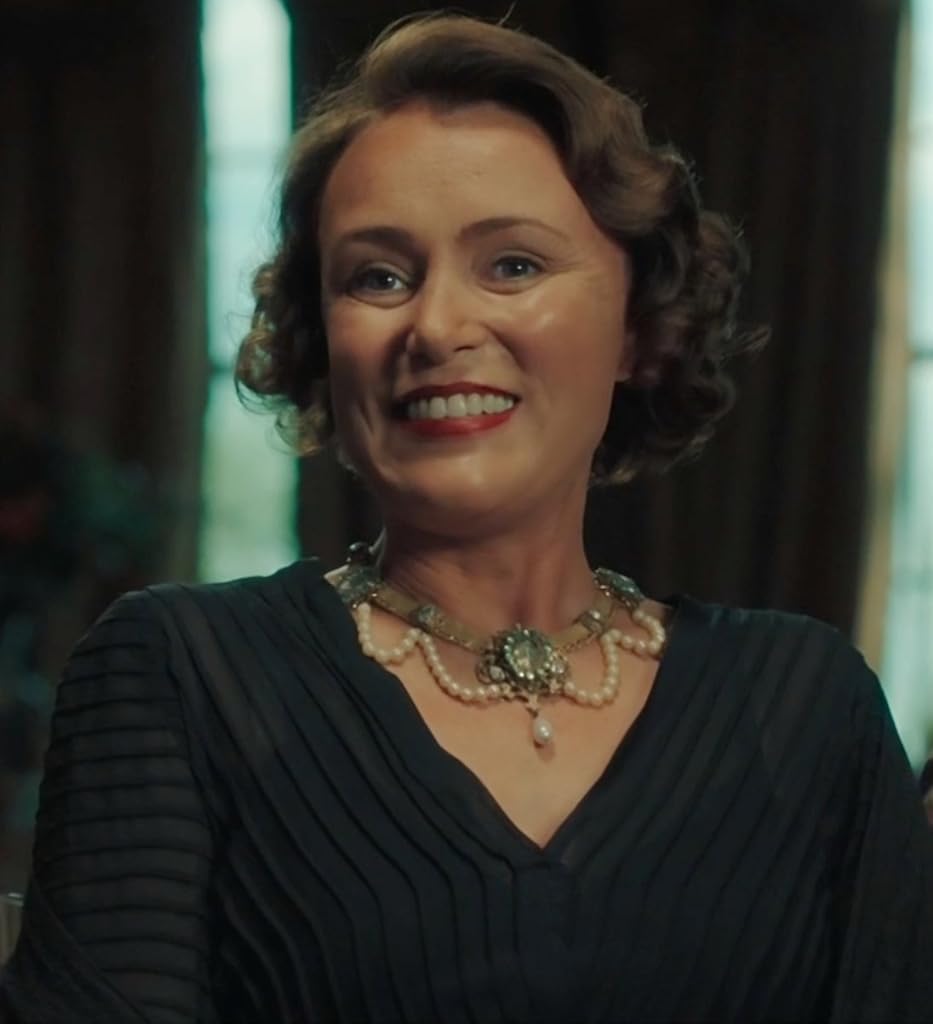 Фото - : 933x1024 / 49 Кб