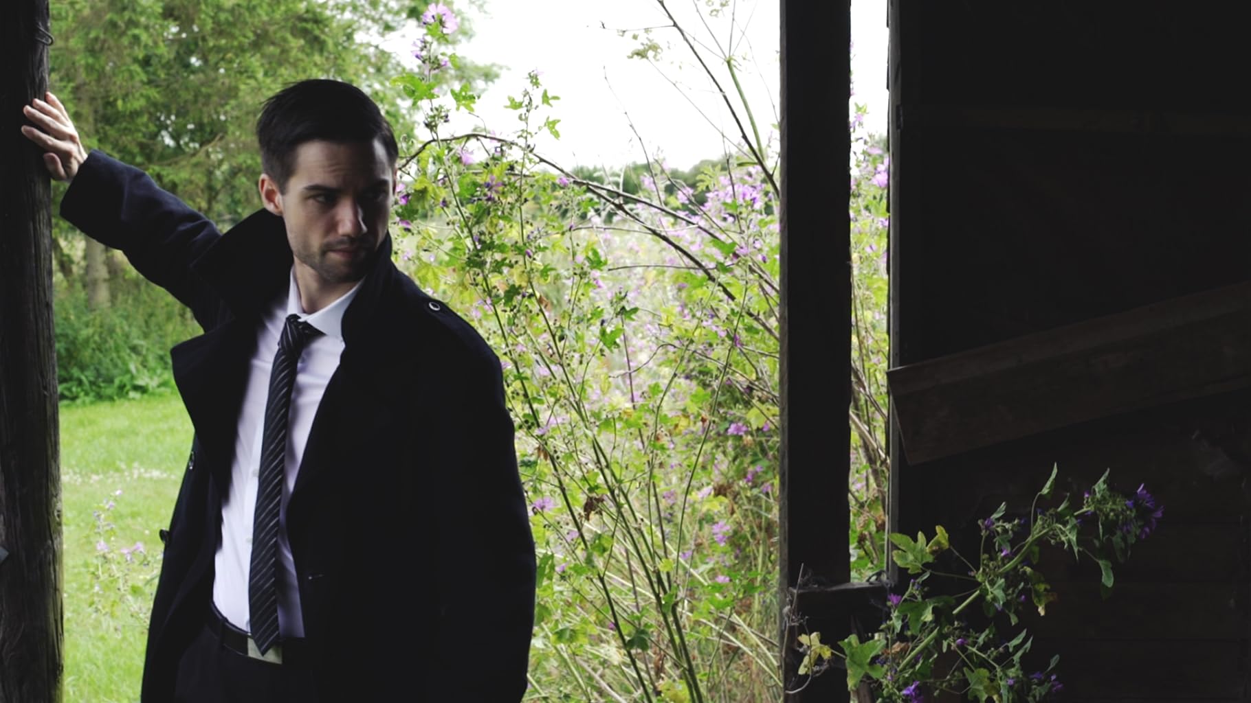 Фото - : 1820x1024 / 165 Кб