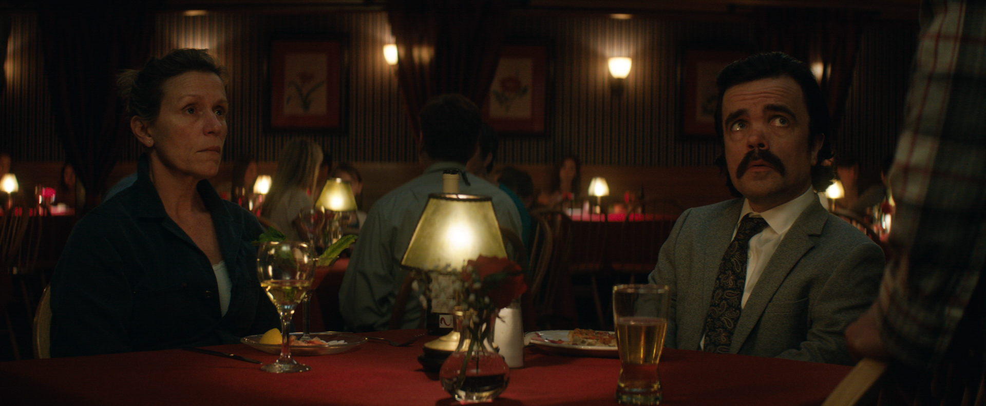 Фото - Три билборда на границе Эббинга, Миссури: 1920x791 / 660 Кб