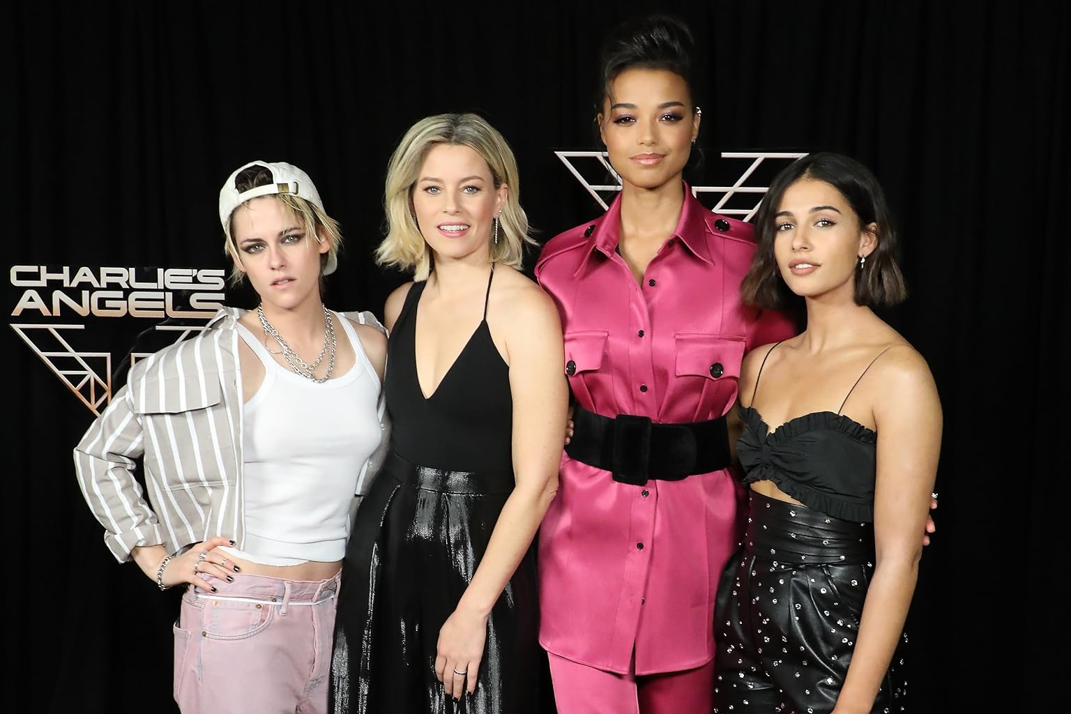 Фото - Ангелы Чарли: 1536x1024 / 138 Кб